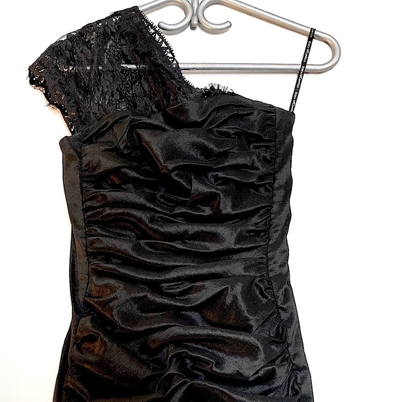 JESSICA MCCLINTOCK • LBD Little Black Mini Dress • XS • Bridesmaid + Formalwear - Picture 4 of 15